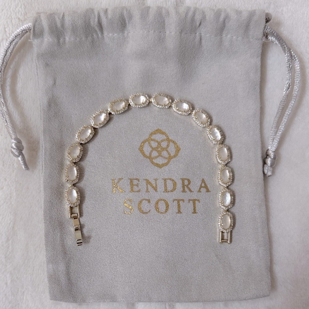 Kendra Scott Cole Gold Link Ivory Mother of Pearl Bracelet - Picture 4 of 7